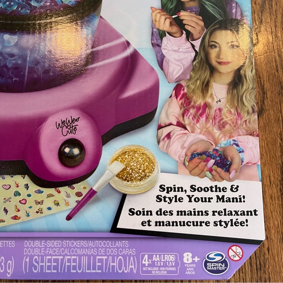 So Glittery Hand Spa - Picture 2 of 11